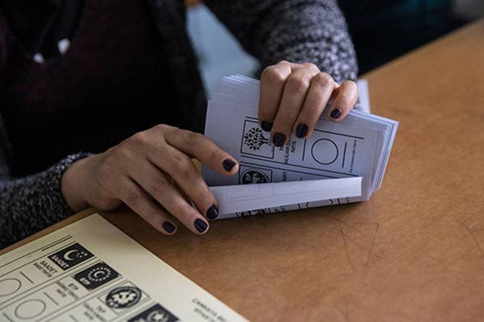 Cumhurbaşkanı Erdoğan'ın danışmanı seçim tarihini açıkladı